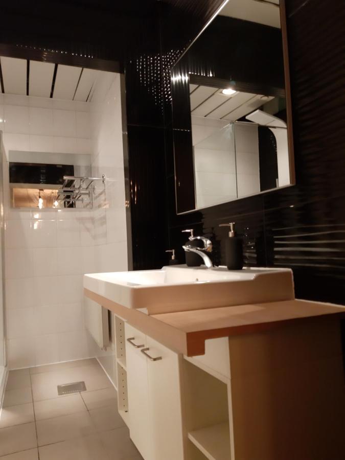 Diamond Bourse Apartments アントウェルペン エクステリア 写真